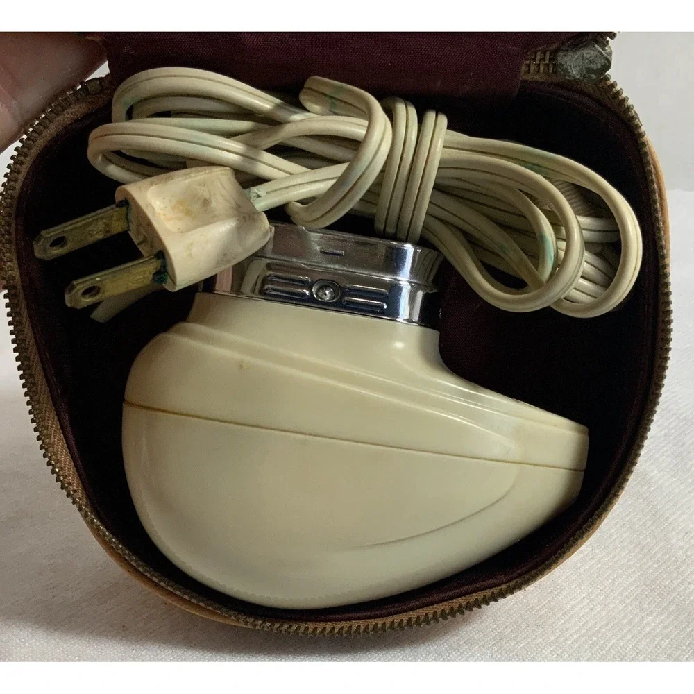 Vintage 1950's Classic‎ Norelco Rotary Electric Speedshaver Mid Century w/ Case